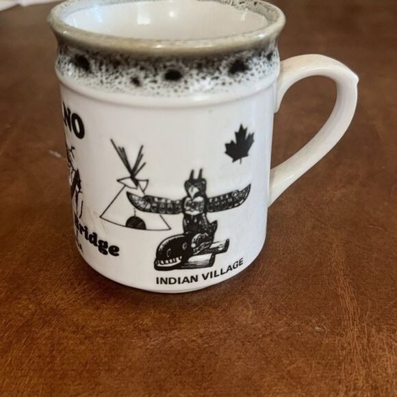 Vintage Capilano Suspension Bridge Souvenir Miniature Mug - Picture 3 of 6
